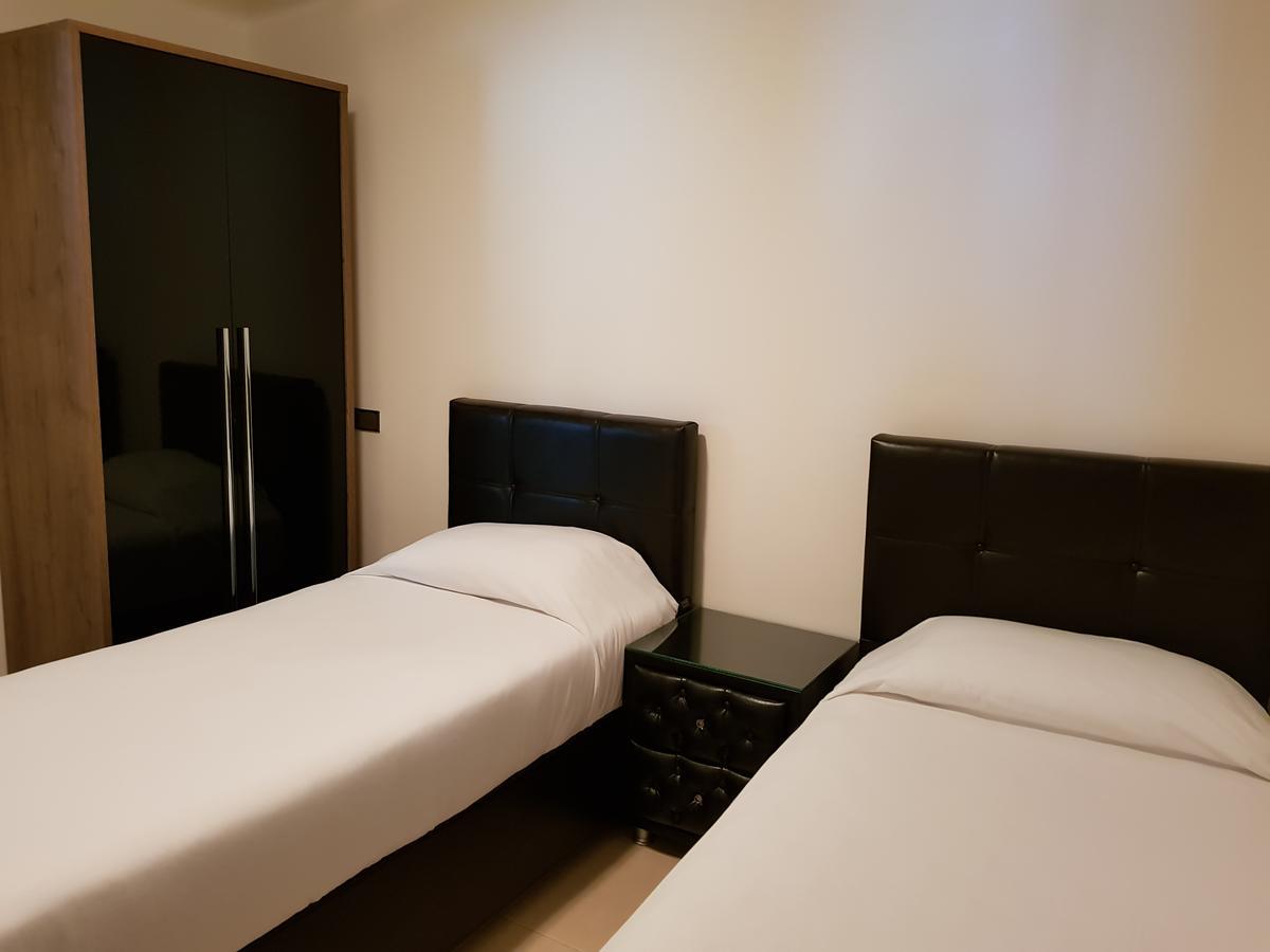 Fnideq Seaside Apartment Bagian luar foto