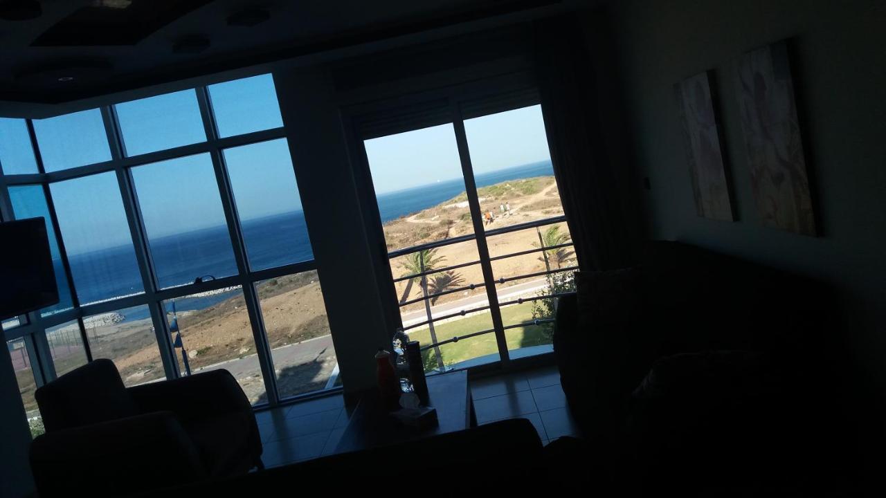 Fnideq Seaside Apartment Bagian luar foto